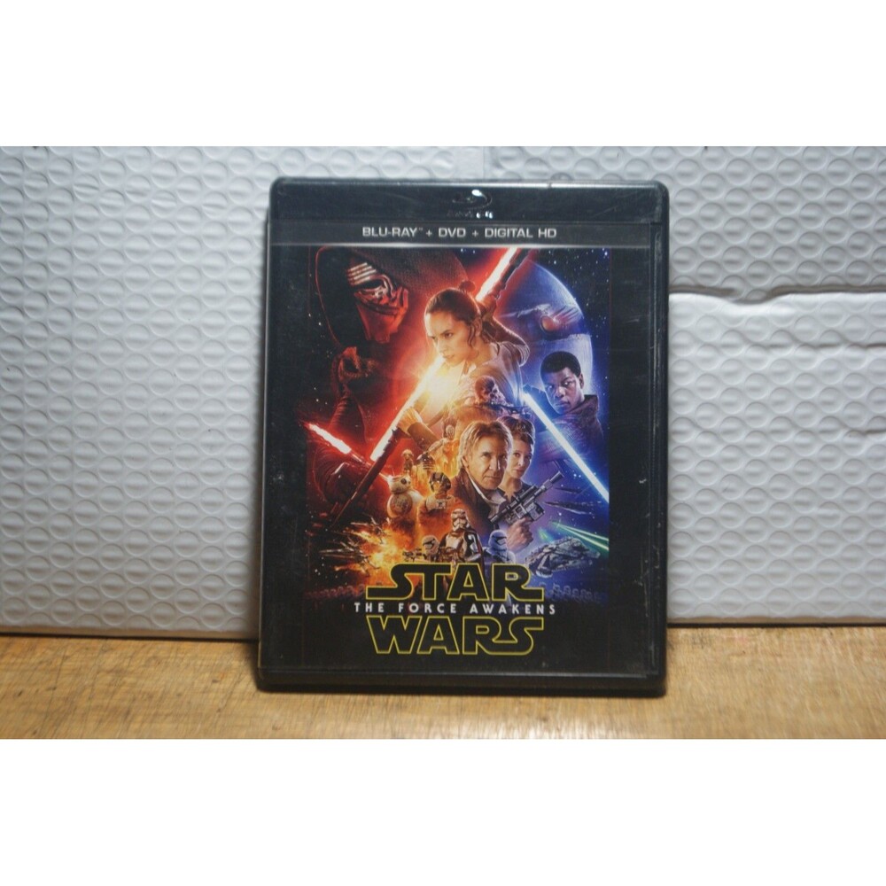 Star Wars: The Force Awakens (Blu-ray + DVD, 2015, 3-Disc Set) Lucasfilm Action